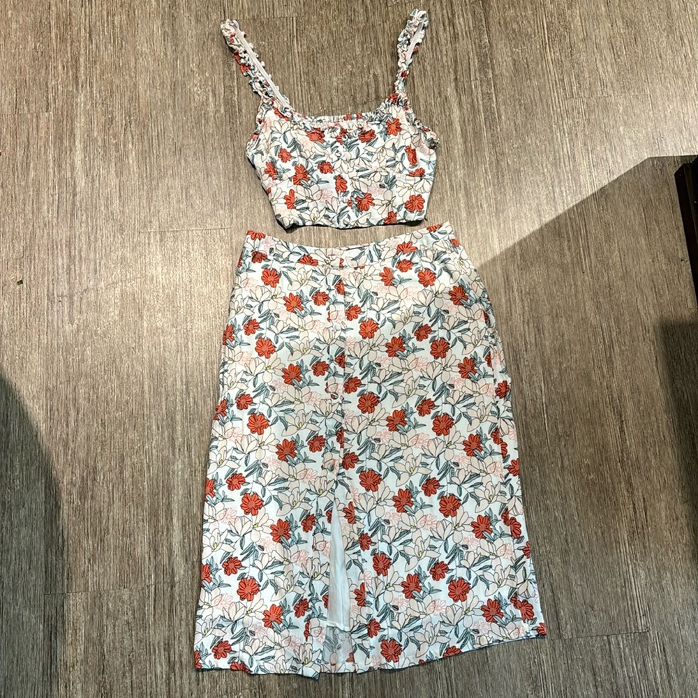 Lulus 2 piece set size small
